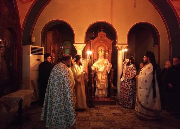 Με-Ι.-Αγρυπνία-εορτάστηκε-η-Σύναξη-της-Παναγίας-Παραμυθίας-στην-Κόρινθο