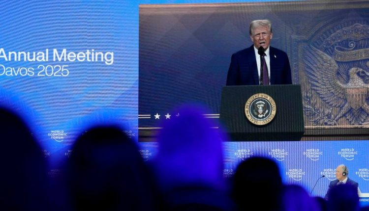 Ντ.-Τραμπ:-Η-Ευρώπη-κινείται-προς-λάθος-κατεύθυνση-–-Άμεσες-διαπραγματεύσεις-για-την-Γροιλανδία