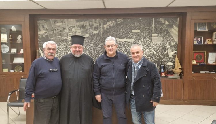 Ο-Μητροπολίτης-Ζάμπιας-συναντήθηκε-με-τον-Γενικό-Γραμματέα-του-ΚΚΕ-Δημήτρη-Κουτσουμπα