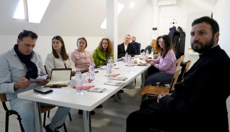 Ένα-κέντρο-για-παιδιά-από-ευάλωτα-κοινωνικά-στρώματα-θα-κατασκευαστεί-από-την-Αρχιεπισκοπή-Σιμπίου