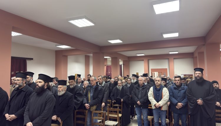 Επίδοση-διοριστηρίων-εκκλησιαστικών-επιτρόπων-επαρχιών-Θηβών-και-Αυλίδος