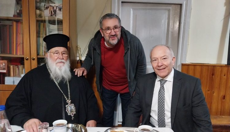Με-τον-Μητροπολίτη-Κερκύρας-συναντήθηκε-το-Σωματείο-Ιεροψαλτών-Τρικάλων