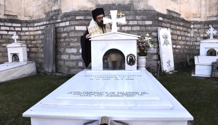 Ο-μακαριστός-Μητροπολίτης-Καστορίας-Γρηγόριος-Γ´(Παπουτσόπουλος)