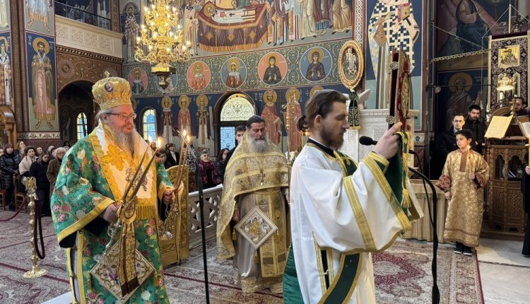 ΛΑΡΙΣΑ:-Το-ετήσιο-μνημόσυνο-του-Αρχιεπισκόπου-Αλβανίας-κυρού-Αναστασίου-στον-Άγιο-Αχίλλιο