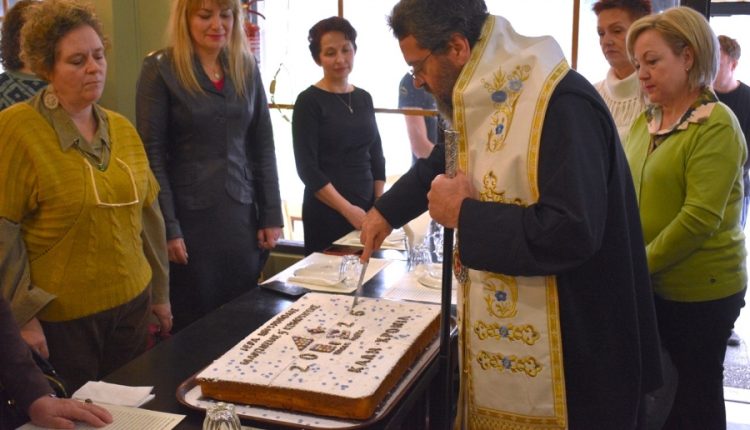 Ευλογία-Βασιλόπιτας-Στελεχών-Κατασκηνώσεων-Ιεράς-Μητροπόλεως-Μαρωνείας-και-Κομοτηνής