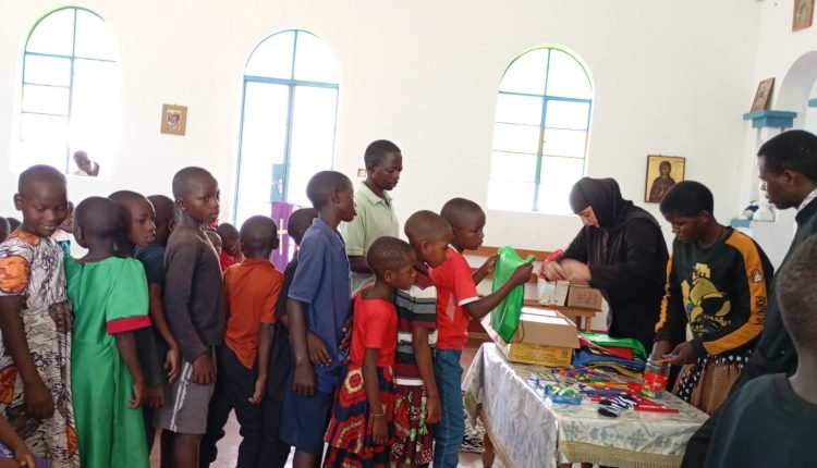 Στοργή-που-σμιλεύει-τις-παιδικές-ψυχές-στην-Κεντρική-Τανζανία