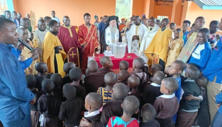 Εγκαίνια-νέου-Δημοτικού-Σχολείου-στην-Ιερά-Επισκοπή-Μπουκόμπας