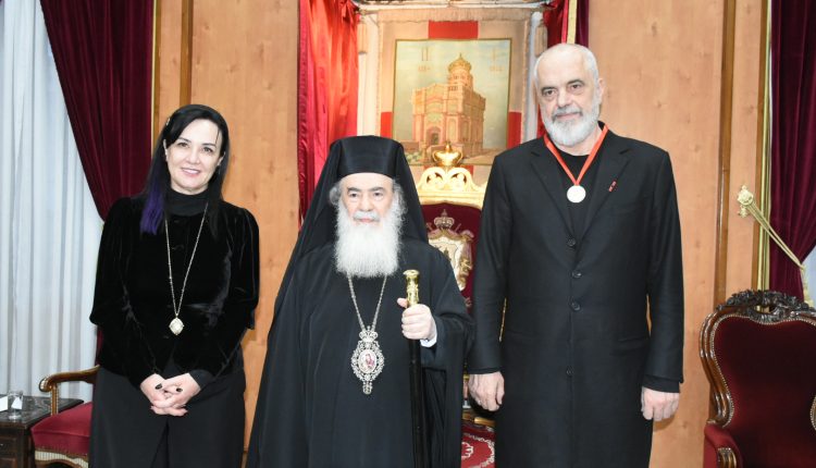 Ο-Πατριάρχης-Ιεροσολύμων-υποδέχθηκε-τον-Πρωθυπουργό-της-Αλβανίας-Έντι-Ράμα