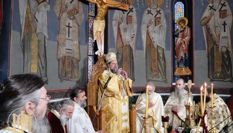 Η-Πανήγυρις-της-Ανακομιδής-των-ιερών-λειψάνων-του-Αγίου-Ιωάννου-του-Χρυσοστόμου-στη-Θεσσαλονίκη