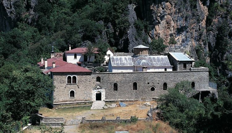 Το-ταξίδι-του-pemptousia-fm-στη-Μονή-που-αναστήλωσε-ο-Άγιος-Παΐσιος