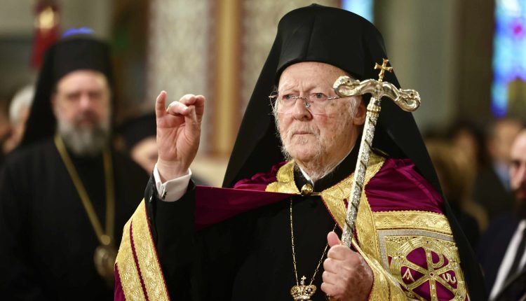 Πατριαρχική-χοροστασία-στον-Ιερό-Ναό-των-Τριών-Ιεραρχών-Θεσσαλονίκης