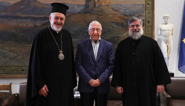 Συνάντηση-Νικήτα-Κακλαμάνη-με-Μητροπολίτες-Γέροντα-Χαλκηδόνος-και-Κυδωνίας