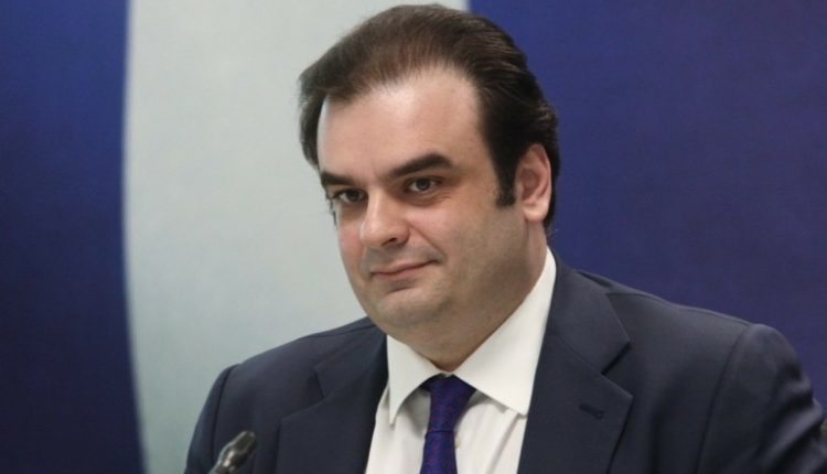 Κ.-Πιερρακάκης:-Αυξήσεις-μισθών-έως-300-ευρώ-το-μήνα-για-πολύτεκνους-και-νέους