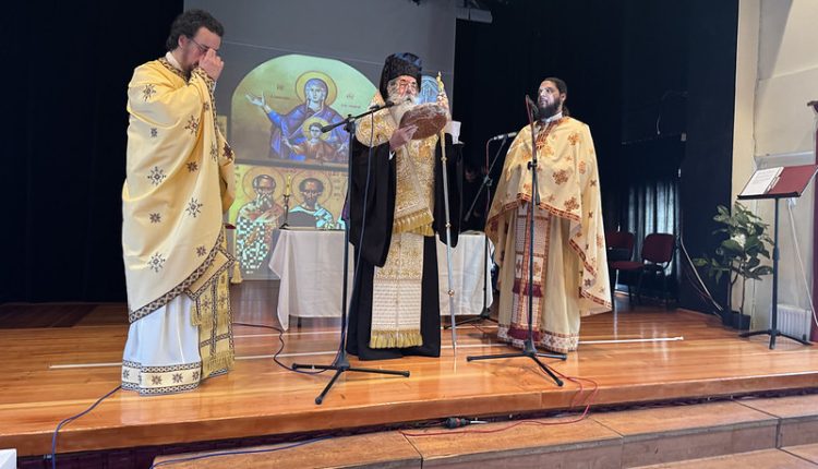 Η-εορτή-των-Τριών-Ιεραρχών-στα-Εκπαιδευτήρια-της-Ιεράς-Μητροπόλεως-Πειραιώς