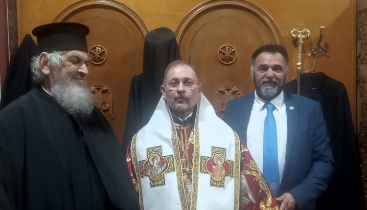 Συνάντηση-Μητροπολίτη-Κυδωνιών-με-τον-Αρχιμανδρίτη-Ευάγγελο-Κατσάρα-και-τον-Πρόεδρο-των-Ιεροψαλτών-Τρικάλων