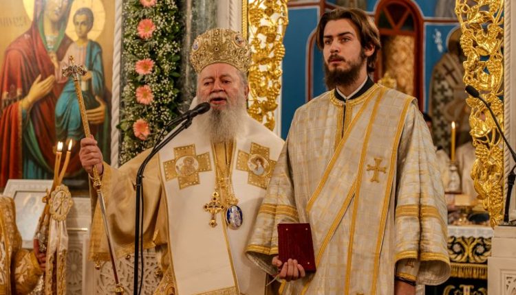 Εορτή-της-Υπαπαντής-και-χειροτονία-Διακόνου-στην-Ιερά-Μητρόπολη-Χαλκίδος