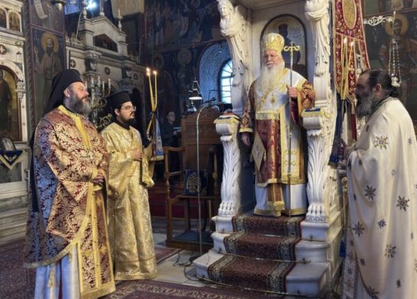 Η-Εορτή-της-Υπαπαντής-στην-Ιερά-Μητρόπολη-Θηβών