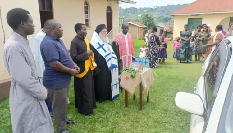 Έλληνες-κληρικοί-στην-Ιεραποστολή-της-Μπουκόμπας