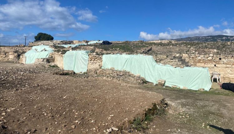 Ολοκληρώθηκε-η-πρώτη-χρονιά-ανασκαφής-στη-Ρωμαϊκή-Έπαυλη-Κατούνιστρα-στο-Λουτράκι-με-την-υποστήριξη-της-Περιφέρειας-Πελοποννήσου-–-Περιφέρεια-Πελοποννήσου