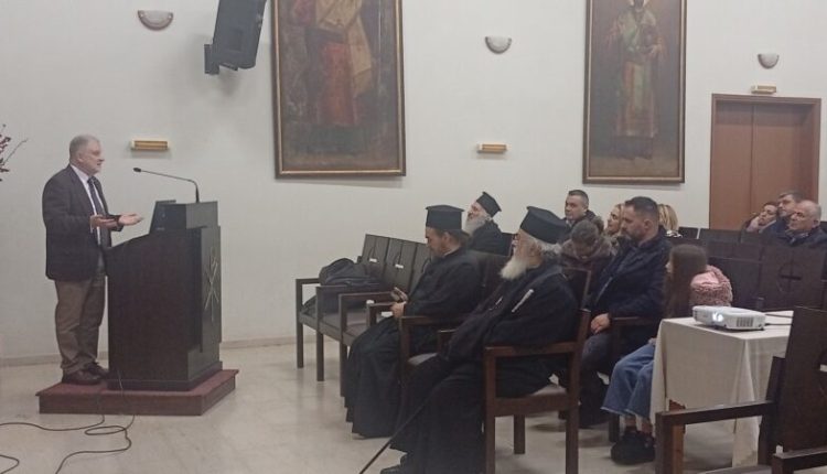 Ομιλία-στη-Μητρόπολη-Πρεβέζης-για-την-οικογένεια-στον-ψηφιακό-κόσμο