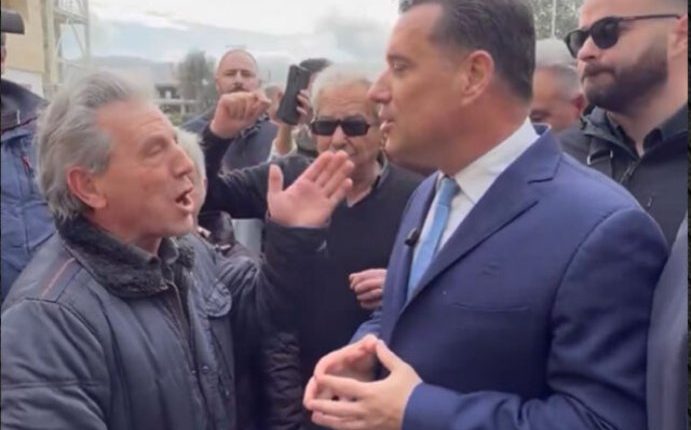 Ά.-Γεωργιάδης-από-Λευκάδα:-Ανοίξαμε-νέο-νοσοκομείο-αλλά-οι-συνδικαλιστές-διαμαρτύρονται-γις-τις-belharra-και-το-ΝΑΤΟ