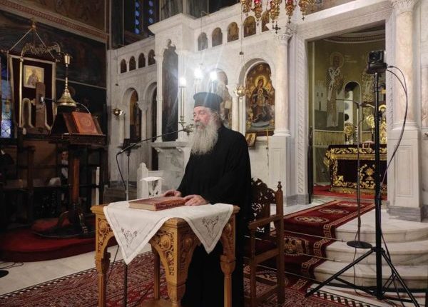 Ο-Πρωτ/ρος-π.-Γεώργιος-Σχοινάς-ομίλησε-στον-Ιερό-Ναό-Αγίου-Βλασίου-Ξυλοκάστρου