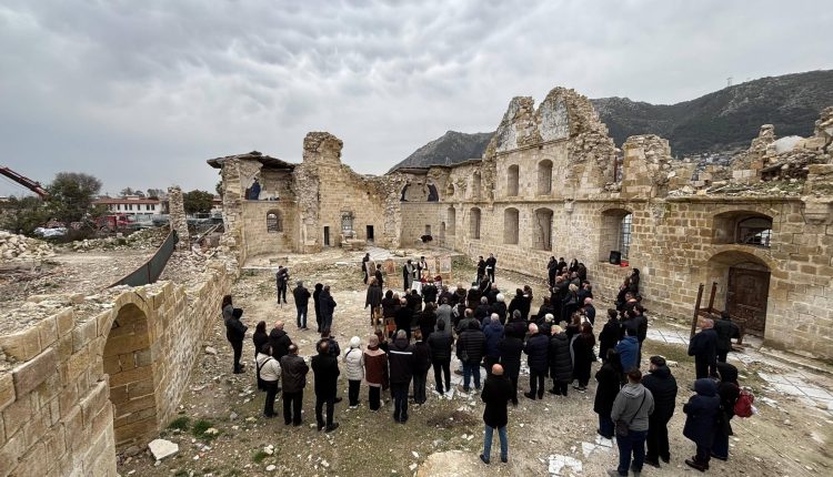 Αντιόχεια:-Προσευχή-για-τα-θύματα,-τρία-χρόνια-μετά-τον-φονικό-σεισμό