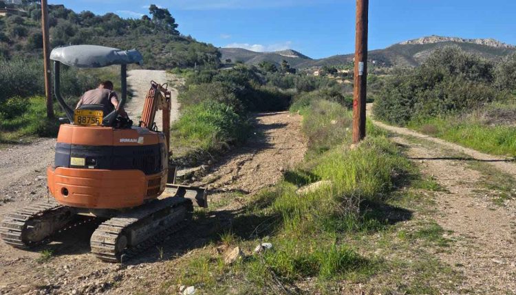 Γαλατάκι-Κορινθίας-|-Καθαρισμός-στον-Σάρωνα-ποταμό-για-την-πρόληψη-πλημμυρικών-φαινομένων-από-την-Περιφέρεια-Πελοποννήσου-–-Περιφέρεια-Πελοποννήσου