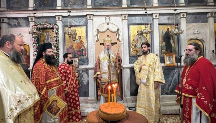 Η-πανήγυρις-του-Αγίου-Χαραλάμπους-στη-Μητρόπολη-Χαλκίδος