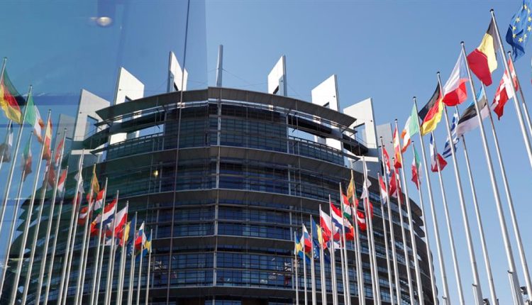 Ευρωπαϊκό-Κοινοβούλιο:-Πράσινο-φως-για-κατάλογο-«ασφαλών-χωρών»-και-νέες-διαδικασίες-ασύλου