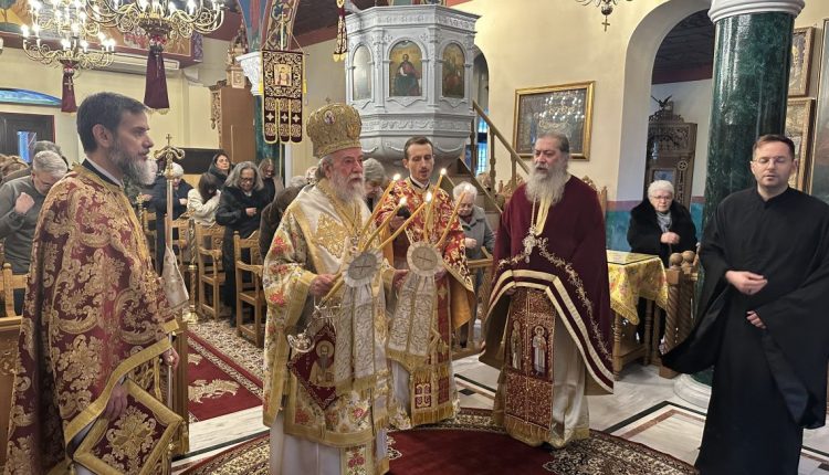 Ελευθερουπόλεως-Χρυσόστομος:-Άγιος-Χαράλαμπος-κοσμείται-με-το-διπλό-στεφάνι-της-Ιερωσύνης-και-του-Μαρτυρίου