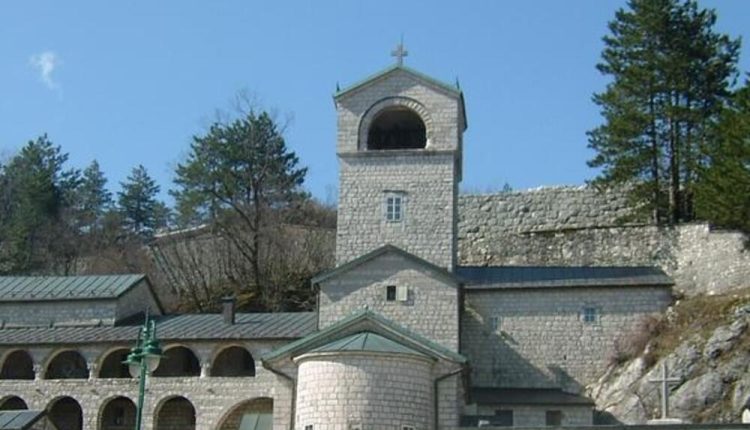 Παρέμβαση-της-Ιεράς-Μητροπόλεως-Μαυροβουνίου-στον-δημόσιο-διάλογο-για-την-Κυριακάτικη-αργία