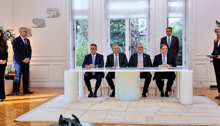 Υπεγράφησαν-οι-συμφωνίες-με-chevron-–-helleniq-energy:-Δηλώσεις-Κ.-Μητσοτάκη