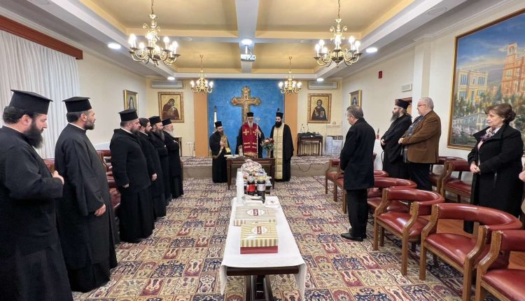 Κοπή-Βασιλόπιτας-των-παραγωγών-του-Ραδιοφωνικού-Σταθμού-της-Ιεράς-Μητροπόλεως-Αλεξανδρουπόλεως