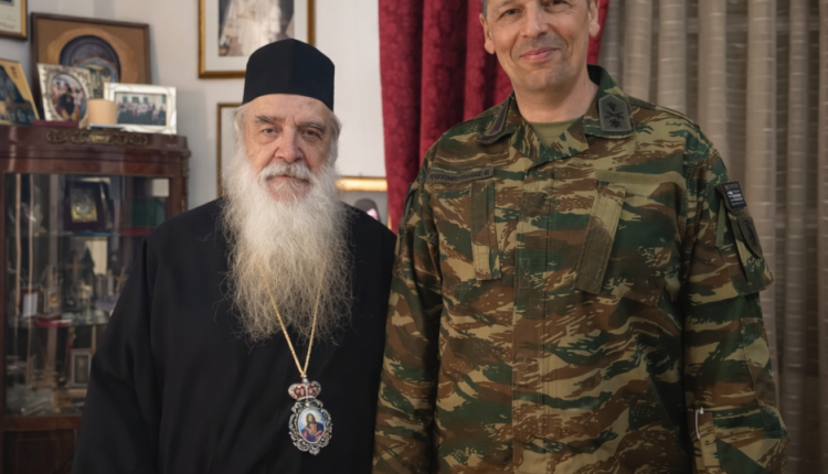 Ο-νέος-Ταξίαρχος-της-79-ΑΔΤΕ-στον-Μητροπολίτη-Σάμου