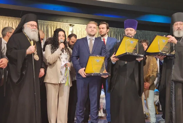 Πατριάρχης-Ιωάννης:-“Οι-Εκκλησίες-Ρωσίας-και-Αντιοχείας-βοηθούν-τους-πάντες-ανεξαιρέτως”