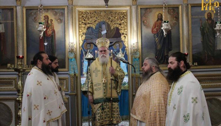 Μητροπολίτης-Άρτης:-«Η-πίστη-φωτίζει-δρόμους,-μέσα-στο-σκοτάδι»