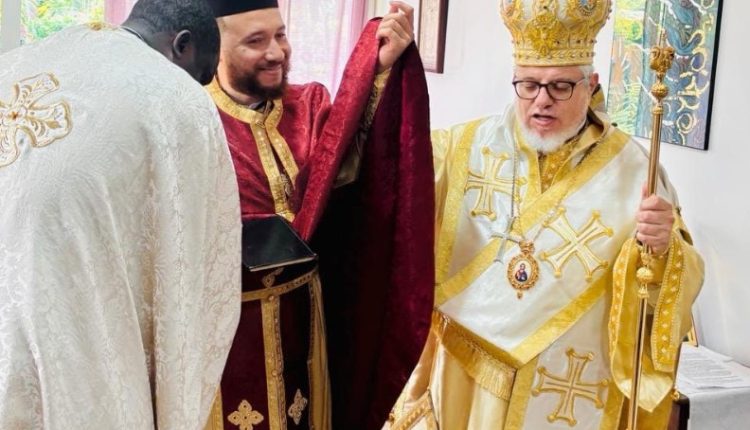 Ιστορική-χειροτονία-του-πρώτου-κληρικού-στο-νησί-του-Ρευνιόν