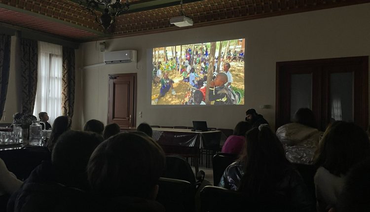 Οι-μαθητές-του-2ου-Δημοτικού-Σχολείου-Κατερίνης-στηρίζουν-την-Ιεραποστολή-στην-Κεντρική-Τανζανία