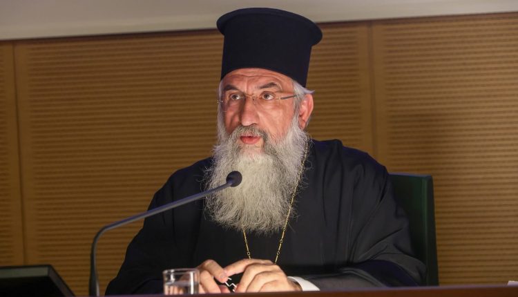 Κρήτης-Ευγένιος:-60-χρόνια-από-την-επανακομιδή-της-Τιμίας-Κάρας-του-Αποστόλου-Τίτου