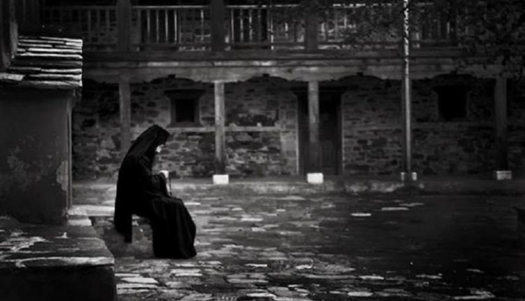 Άγιον-Όρος:-Τρεις-ημέρες-σιωπής-και-αδιάλειπτης-προσευχής