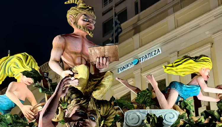 Ξέφρενοι-ρυθμοί-στις-καρναβαλικές-εκδηλώσεις-σε-όλη-την-χώρα-–-oι-ποδαράτοι-της-Πάτρας,-οι-Τζαμάλες-των-Ιωαννίνων-και-άλλα-έθιμα