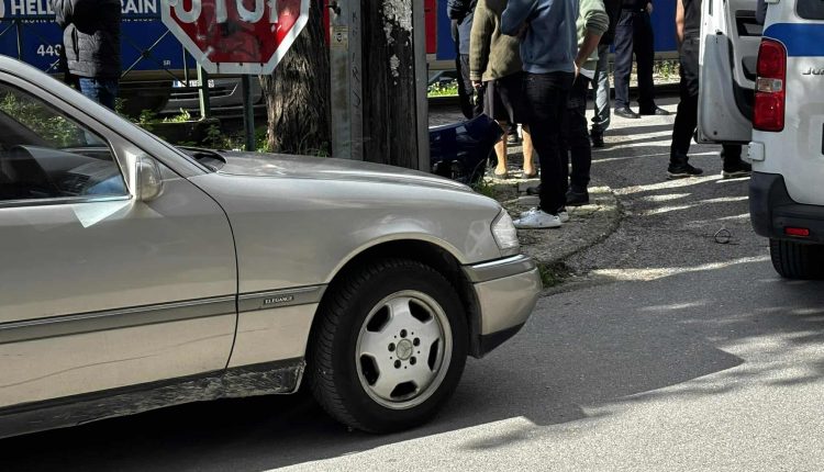 Σύγκρουση-τρένου-με-ΙΧ-στην-Πάτρα