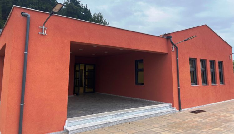 Στα-Τρίκαλα-το-πρώτο-«παθητικό»-δημόσιο-σχολείο-της-χώρας:-Διατηρεί-μονίμως-21-βαθμούς-Κελσίου