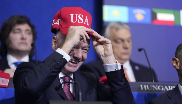 Ταραχές-στο-Μεξικό,-αλλά-ο-Ινφαντίνο-παραμένει-αισιόδοξος