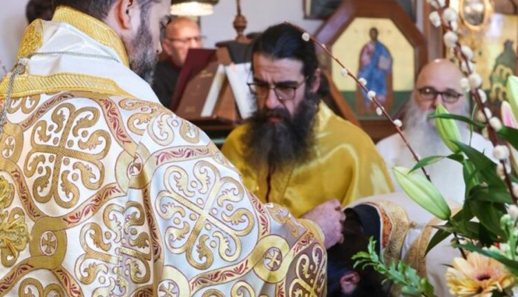 Χειροτονία-Πρεσβυτέρου-στον-Ιερό-Ναό-Μεταμορφώσεως-του-Σωτήρος-στο-Κόβεντρι-της-Αγγλίας