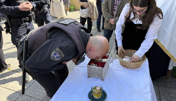 Η-Τιμία-Κάρα-του-Αγίου-Στυλιανού-στην-ΕΛΑΣ-και-στον-Βρεφονηπιακό-Σταθμό-Θεσσαλονίκης