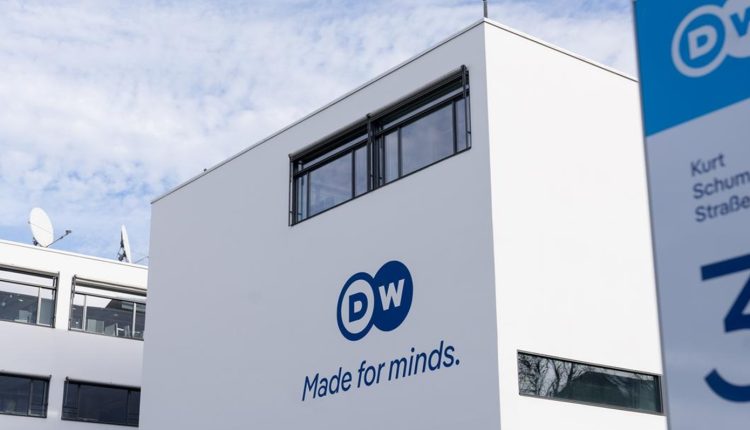 «Όχι»-λένε-με-επιστολή-τους-Έλληνες-και-Κύπριοι-βουλευτές-στο-κλείσιμο-της-ελληνικής-υπηρεσίας-της-deutsche-welle