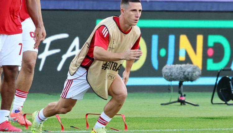 Ολυμπιακός:-Χωρίς-Ποντένσε,-αλλά-με-4.000-φιλάθλους-στις-Σέρρες