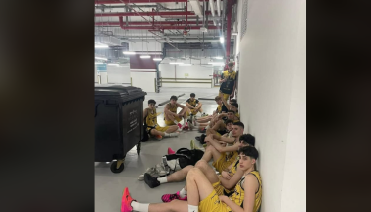 Αγωνία-για-τους-παίκτες-της-ομάδας-μπάσκετ-του-Άρη-που-έχουν-εγκλωβιστεί-στο-Αμπού-Ντάμπι-μετά-τους-βομβαρδισμούς